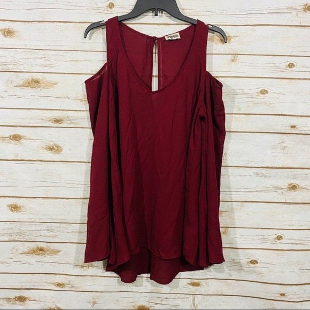 Show Me Your MuMu burgundy cold shoulder Blouse M